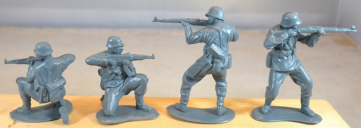 Mars WWII German Elite Division Dark Gray 32013 – MicShaun's Closet