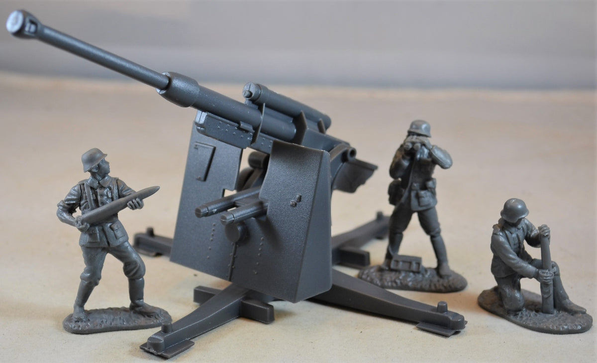 Classic Toy Soldiers World War II German 88MM with Elevating