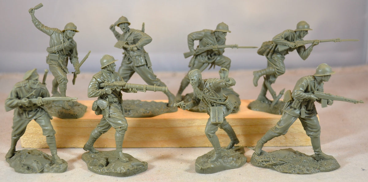 PUB-WW1RUSS-2_1200x1200.jpg?v=