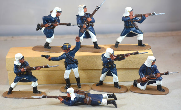 Armies in Plastic Painted French Foreign Legion Figures 10 Piece Set