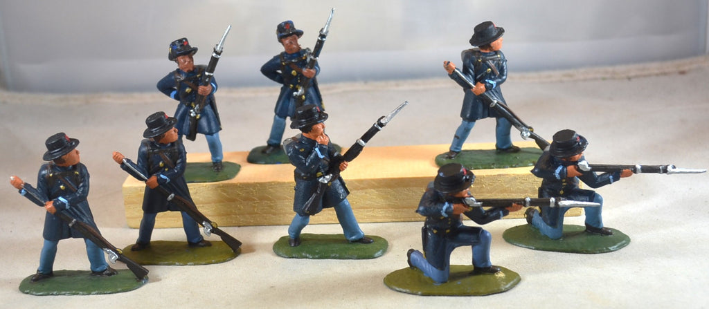 Armies in Plastic Painted Union Iron Brigade Infantry 8 Piece Set