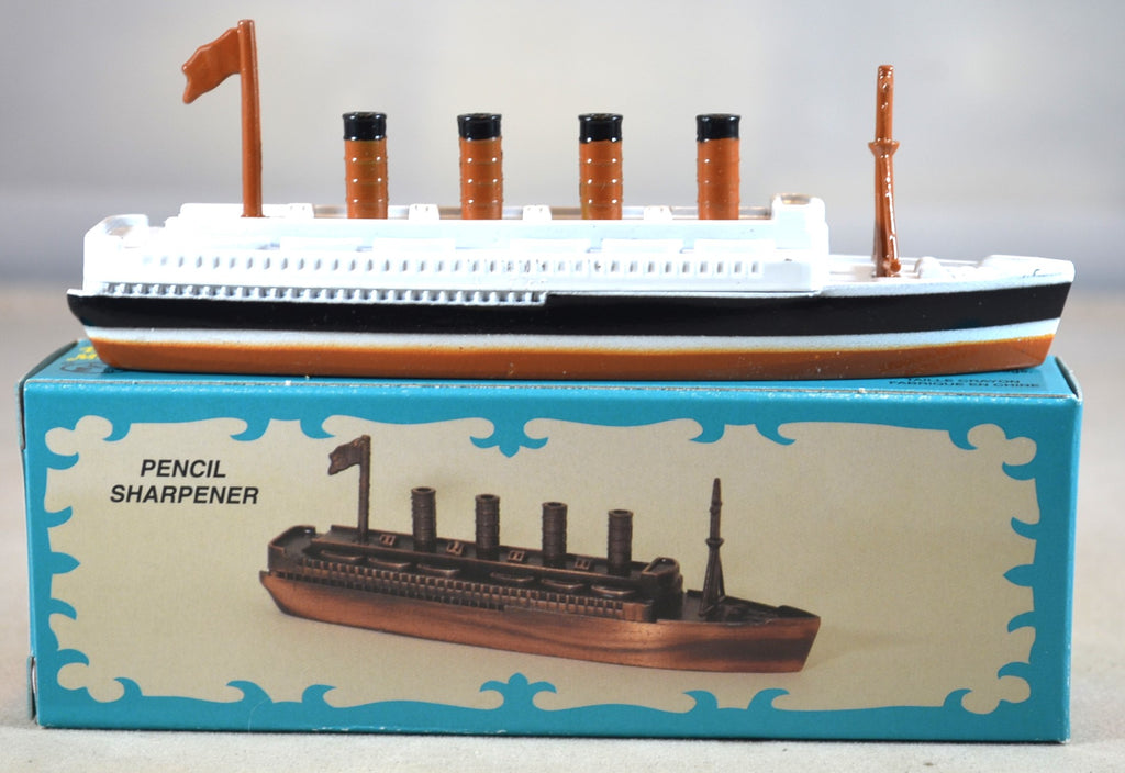 Americana Painted Titanic Ship Die Cast Metal Pencil Sharpener