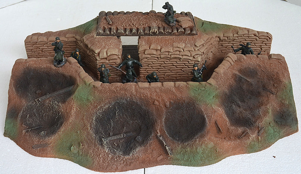 Atherton Scenics Painted WWII WWI Trench Center Interior Command Bunker 9604