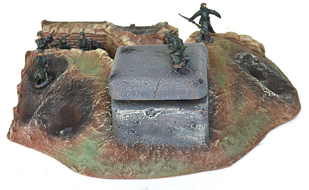 Atherton Scenics Painted WWII Trench with Concrete Bunker Right End Cap