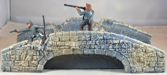 Atherton Scenics Painted Civil War Small Stone Bridge 9804 Gray