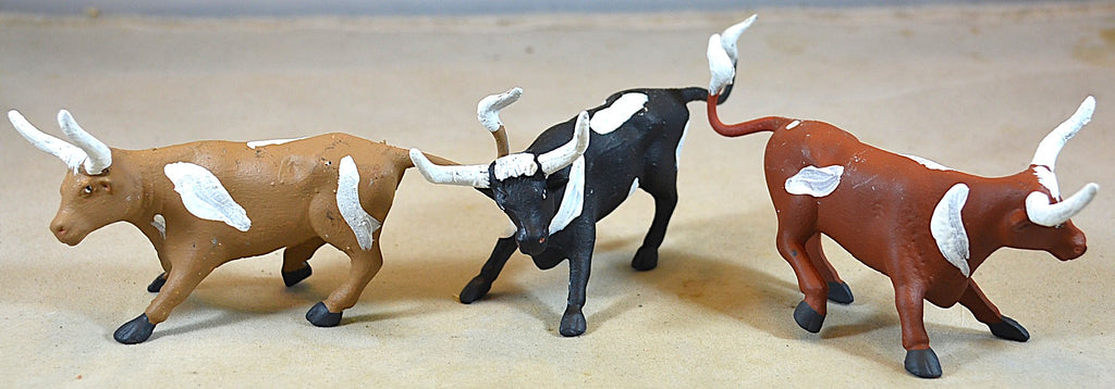 CTS Painted Western Longhorn Cows Steers