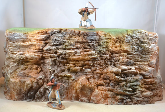 Painted Multi Scale Embankment Cliff Canyon Piece #820