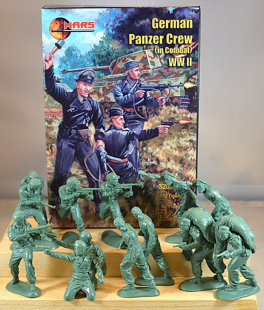 Mars WWII German Panzer Crew in Combat 32035