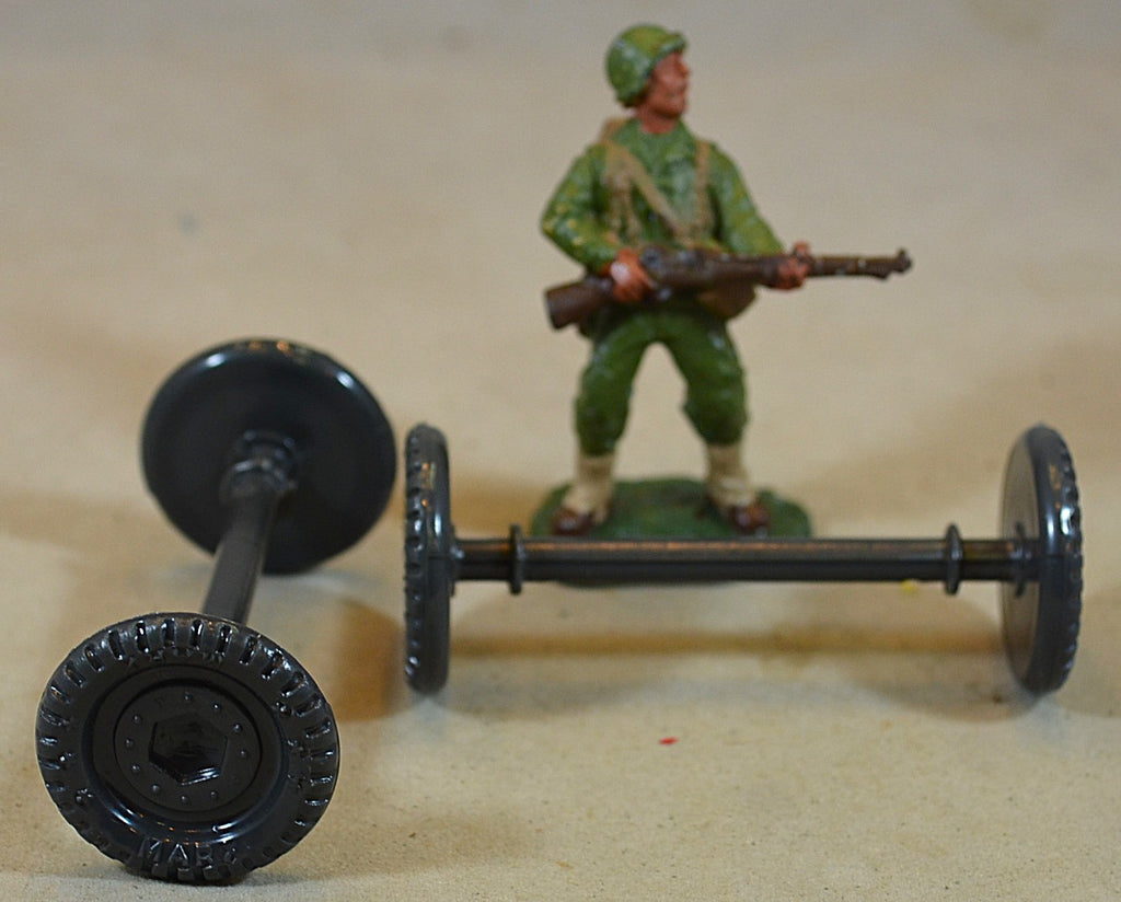 Marx WWII Truck Vehicle Single Wheel on Axle 1 Pair Dark Olive Drab Green