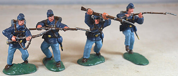 Paragon Civil War Painted Union Charging Infantry Set 1 Blue