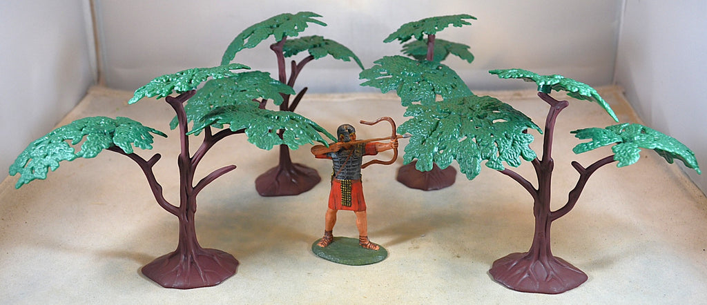 4" Plastic Trees for Dioramas and Battle Scenes - Set of 4
