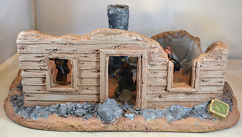 TSSD Hand Painted Battle Damaged House/Cabin Stalingrad Playset TS116P