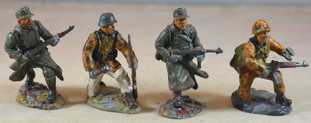 TSSD Painted WWII German Infantry Add On Set #27B - 4 Piece Set