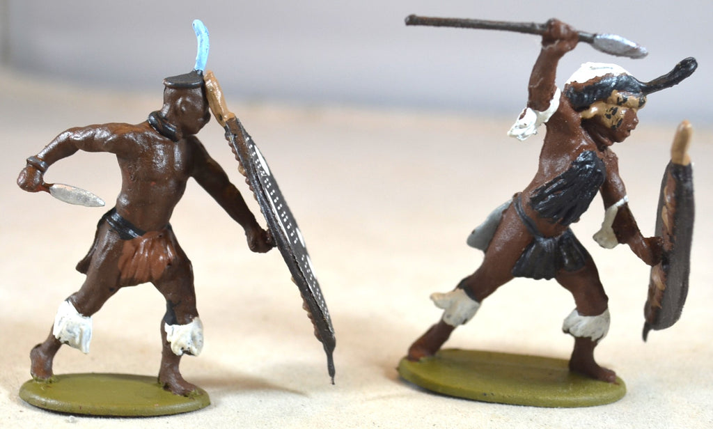 A CALL TO ARMS - ZULU WAR BRITISH INFANTRY AT ISLANDWANA - 1:32 PLASTIC