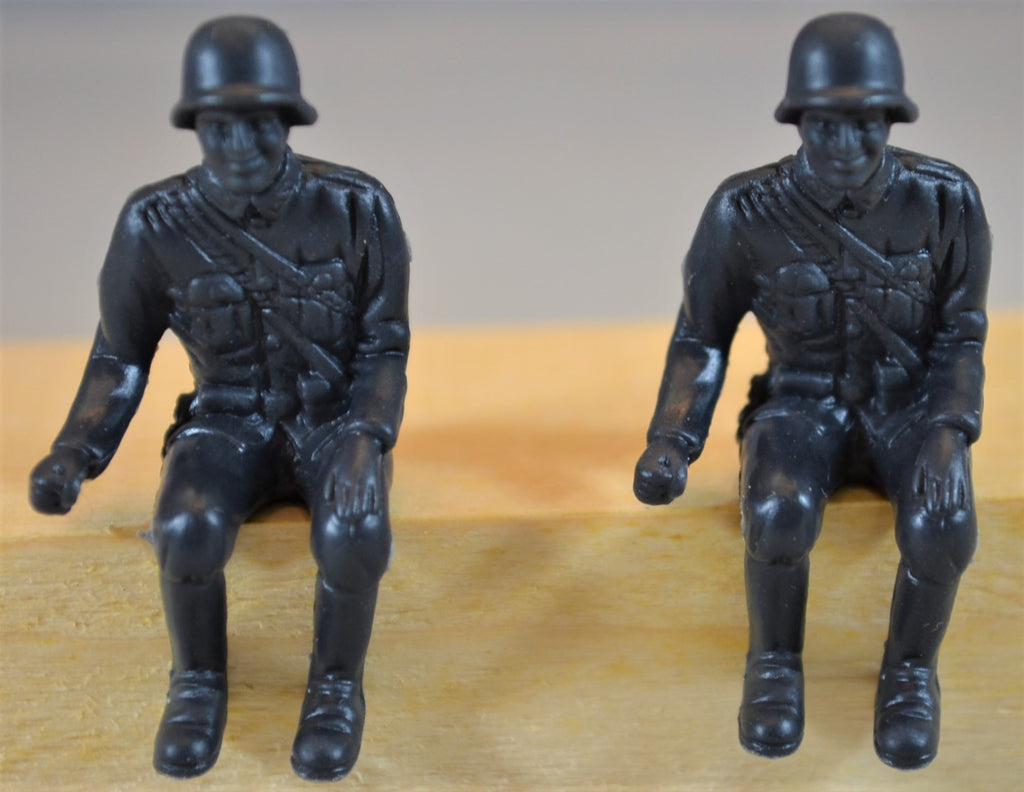Classic Toy Soldiers World War II Seated Germans 2 Pieces