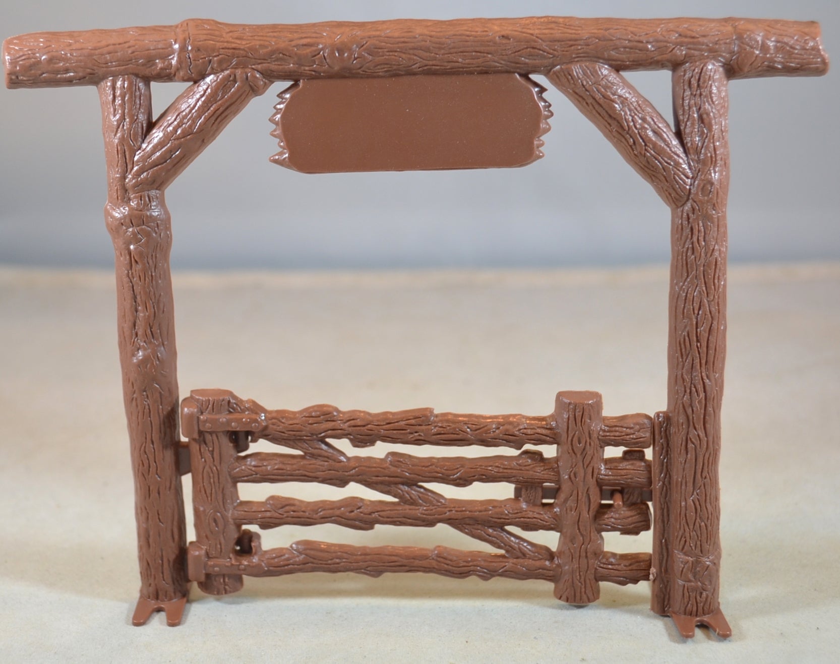 Marx Western Arch Gate Farm Ranch Brown Plastic – MicShaun's Closet