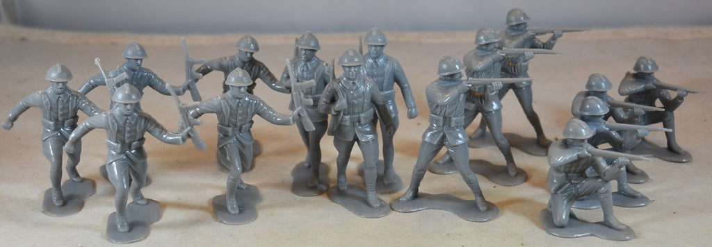 Marx WWII French Infantry Gray - Pre-Owned
