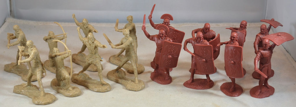 TSSD Romans and Barbarians Infantry Add-0n Set #22 Red and Tan